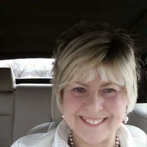 Meet your Posher, Paula